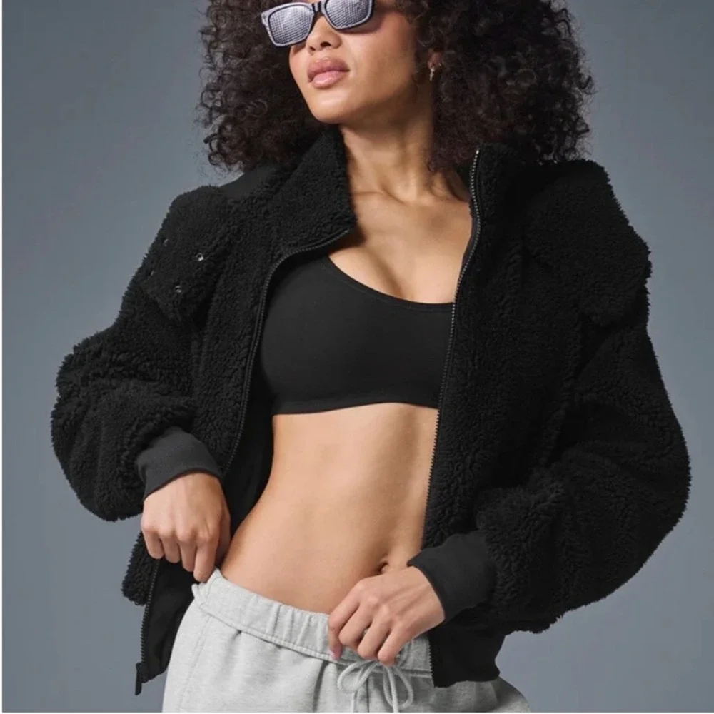 Alo Yoga Foxy‎ Sherpa Bomber Jacket Black Size Large